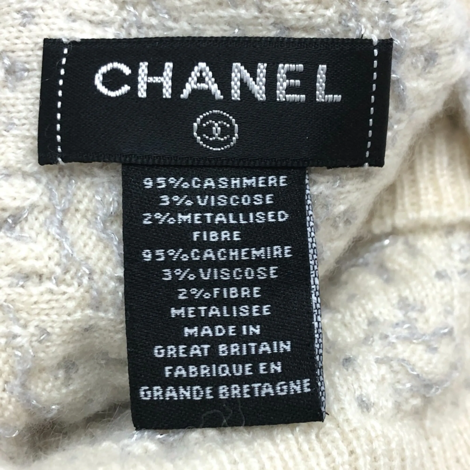 Chanel 18A Glitter large format Scarf IvoryBased
