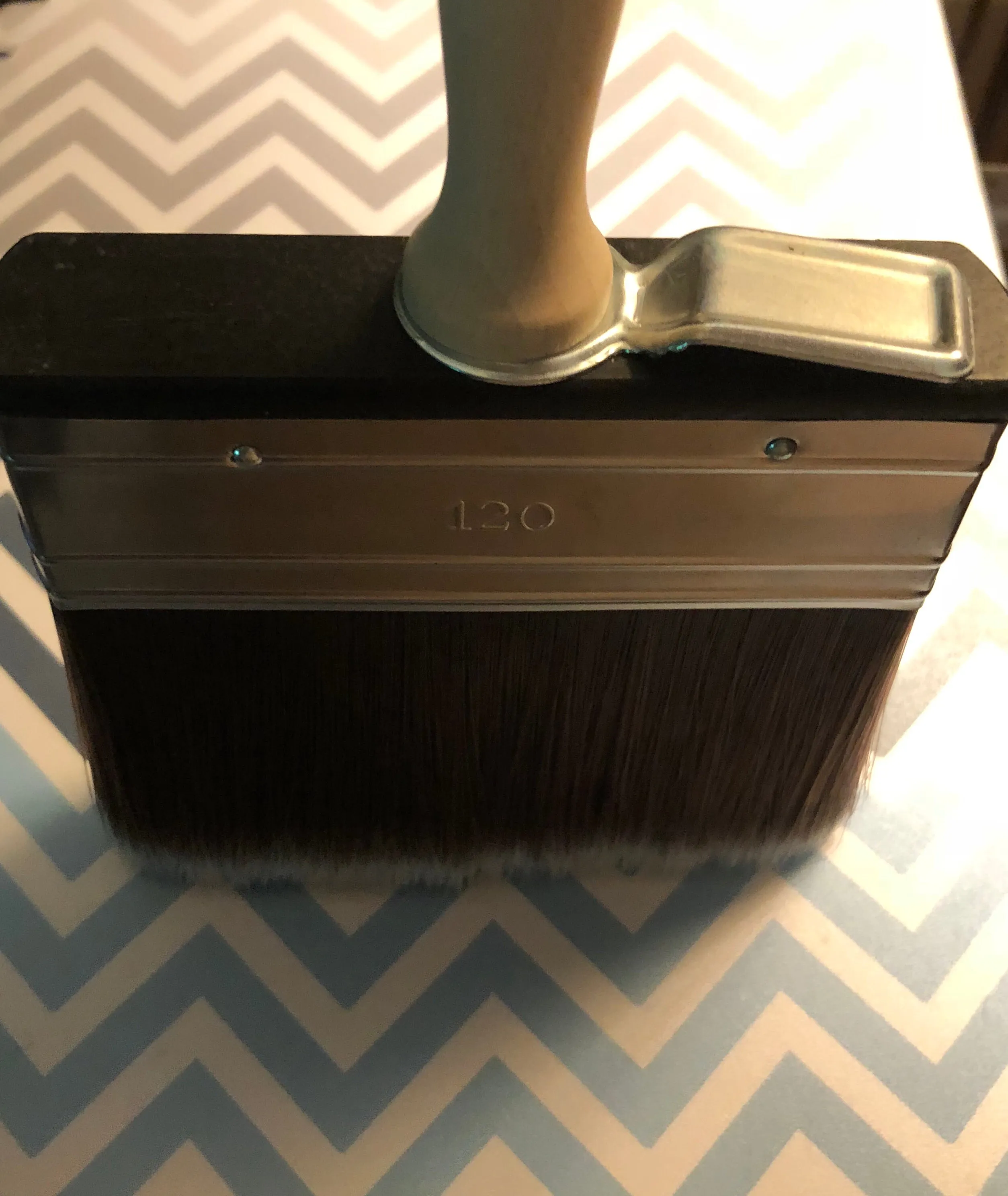 Cling On! B-12 Large Block Brush