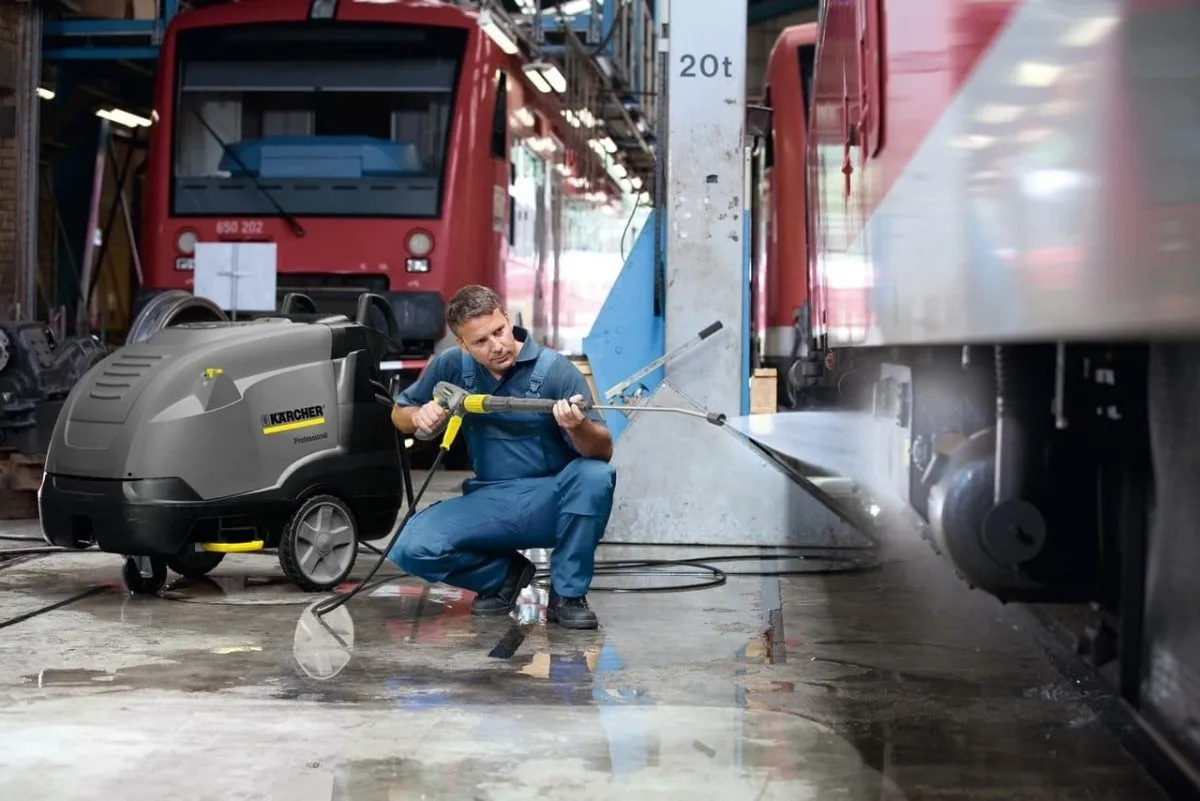 Hot Water Pressure Washer HDS Special Class