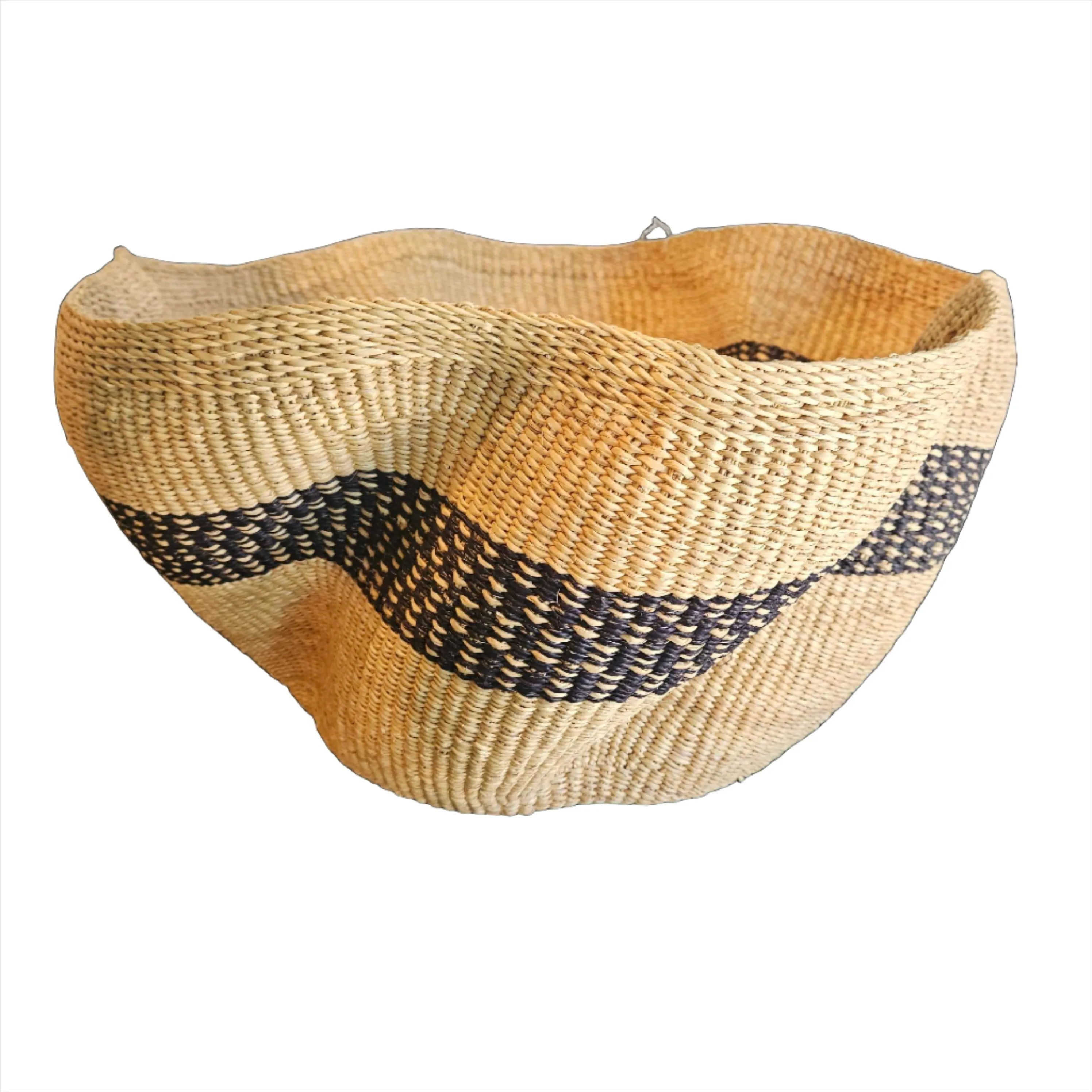 Pakurigo Wave Basket, Assorted