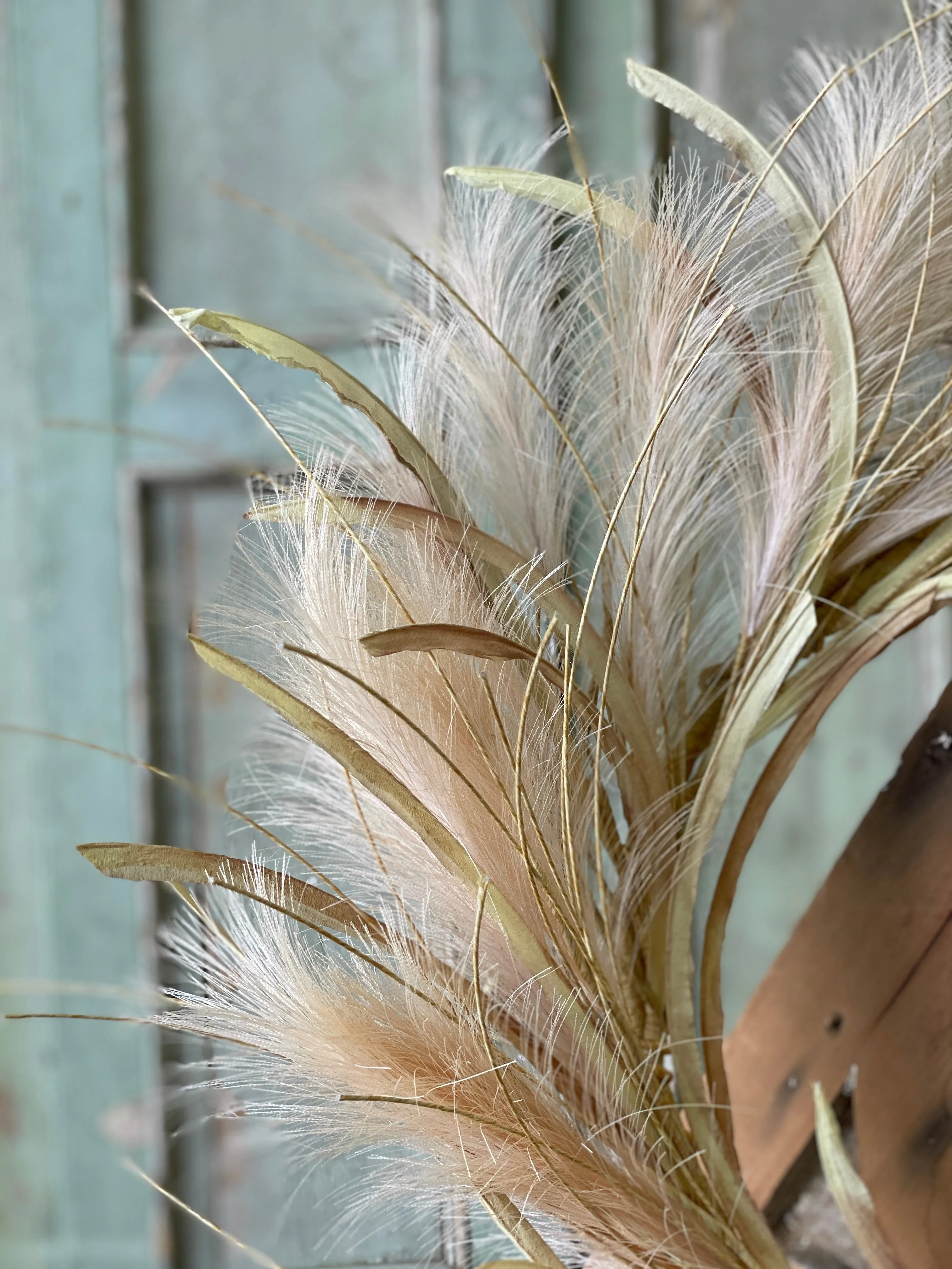 Whisp Wreath | 24" | Pale Mellow | CLOSEOUT!  From $5.95